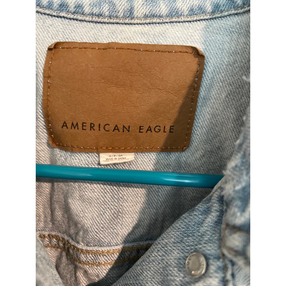 American Eagle Heavily Distressed Denim Jacket – Size Small - Picture 4 of 8